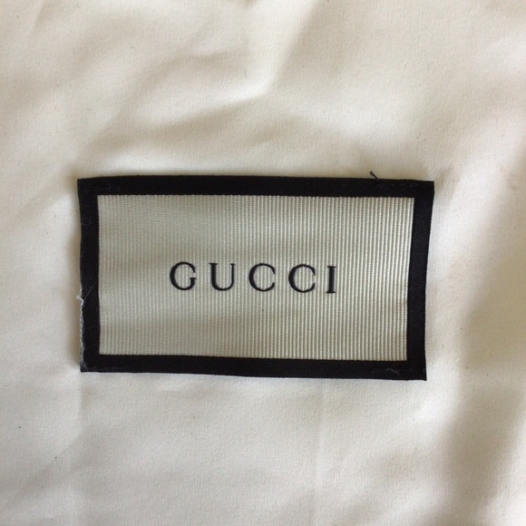 GUCCI SATIN DUSTBAG - Picture 3 of 4